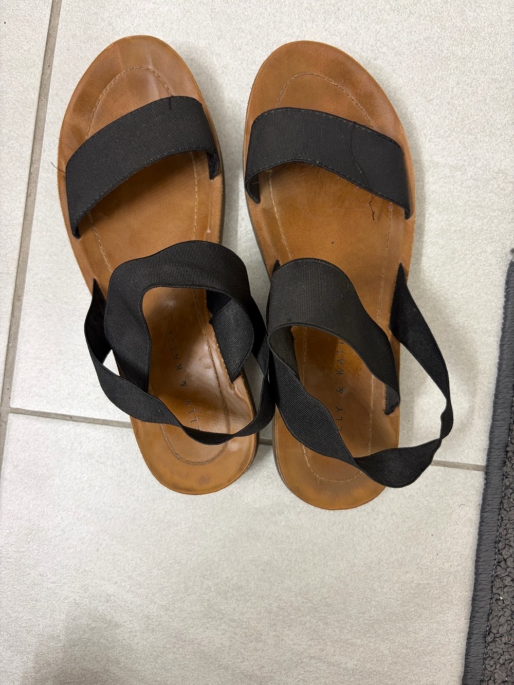 Kelly & Katie Black and Brown Elastic Strap Sandals